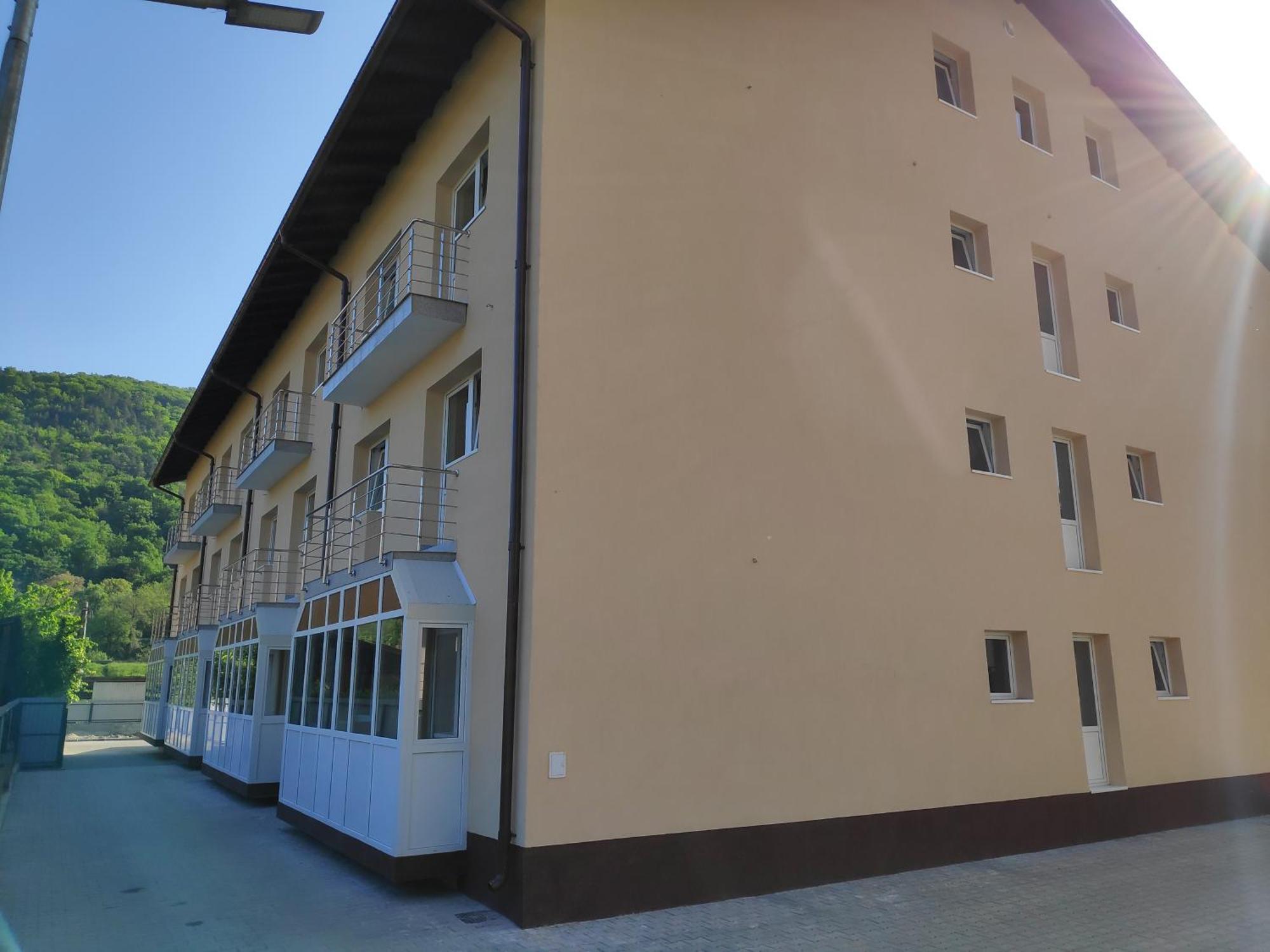 Hostel Caliman Caciulata Esterno foto